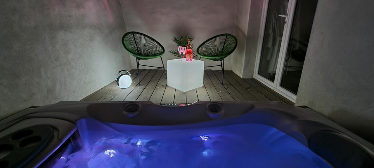 L'Acqua Dolce - La Rochelle - Ile De Re - Jacuzzi La Rochelle (Charente-Maritime) Exterior photo